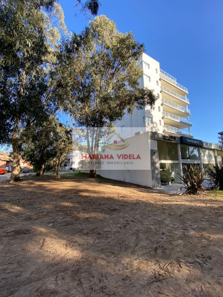 Terreno en venta en Pinamar Centro, Multifamiliar, Comercial, Hotelero, sobre Av.Bunge (Principal).
