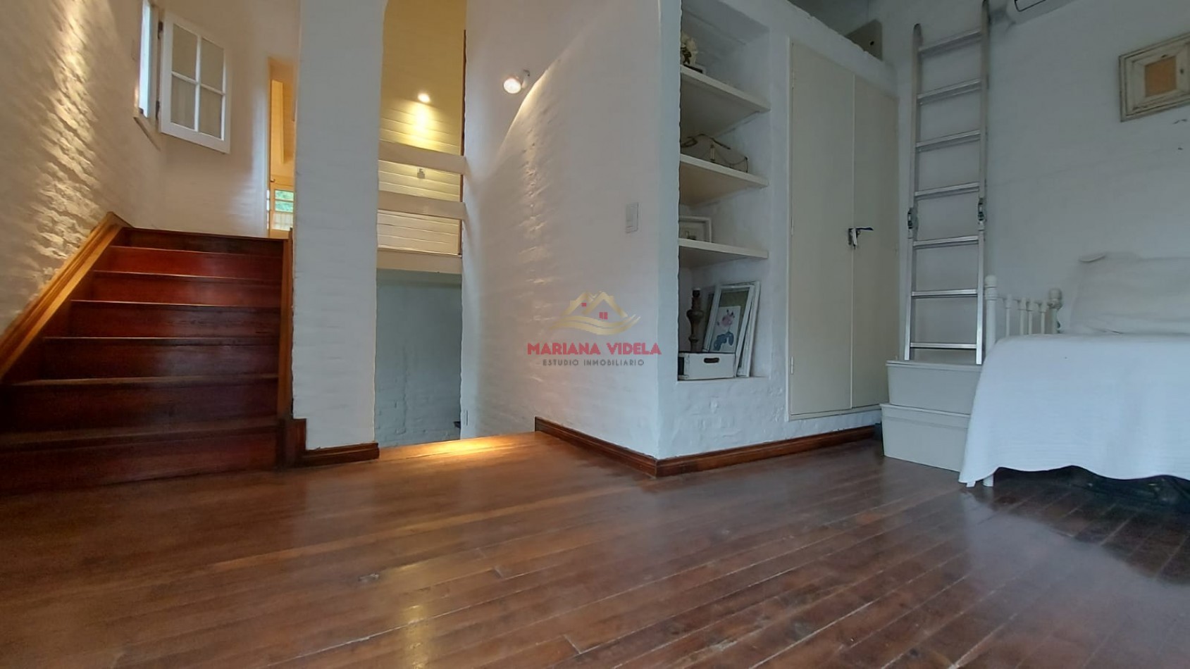 Casa en venta en Zona Golf de Pinamar.