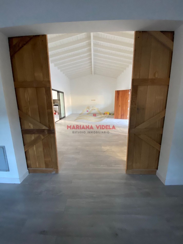 Casa en venta en Barrio Pioneros de Pinamar. Venta de pozo! FINANCIACION!