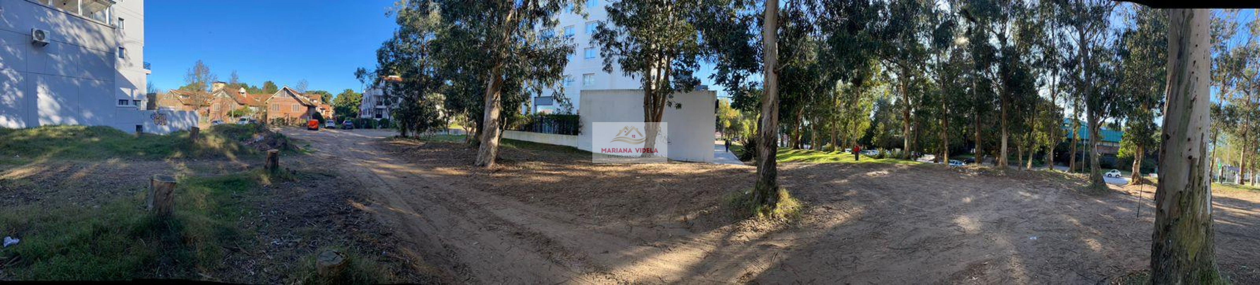 Terreno en venta en Pinamar Centro, Multifamiliar, Comercial, Hotelero, sobre Av.Bunge (Principal).
