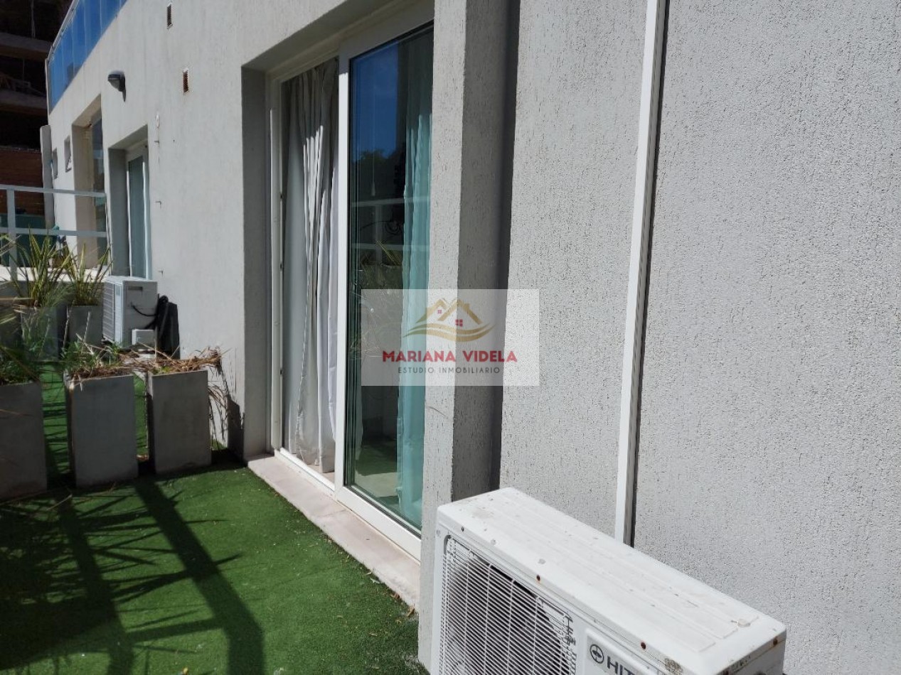 Departamento Monoambiente en alquiler Hasta Noviembre 2025. Pinamar Centro. Cochera y amenities. Mensual.