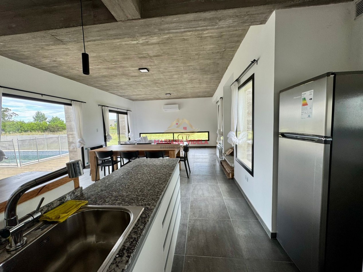 Casa en venta en Costa Esmeralda - A estrenar! Totalmente equipada.
