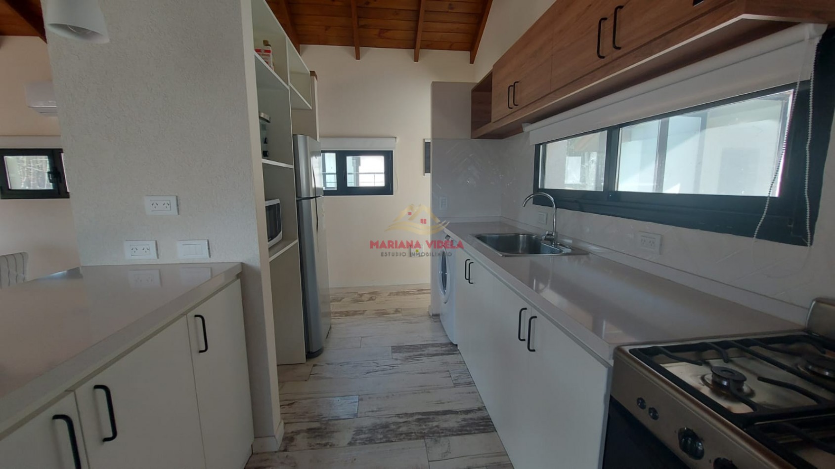Casa en venta en Pinamar "LA CABAÑA FAMILIAR". Barrio Pioneros.