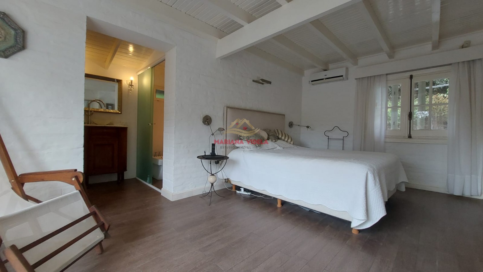 Casa en venta en Zona Golf de Pinamar.