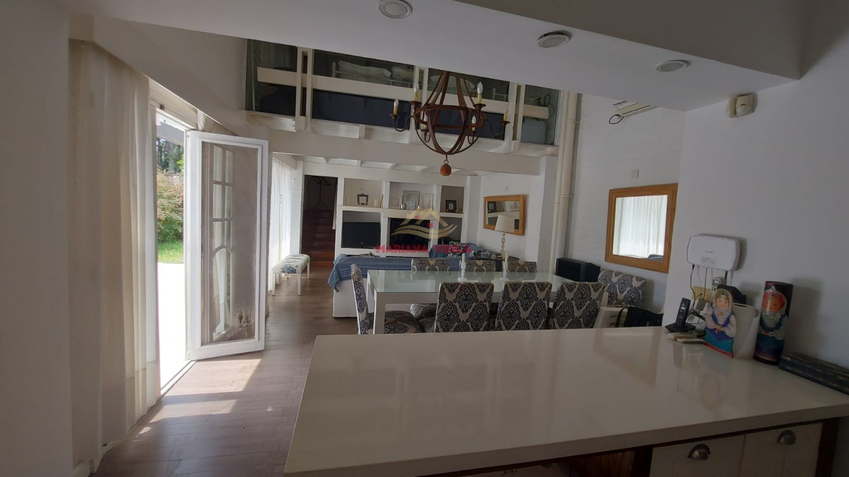 Casa en venta en Zona Golf de Pinamar.
