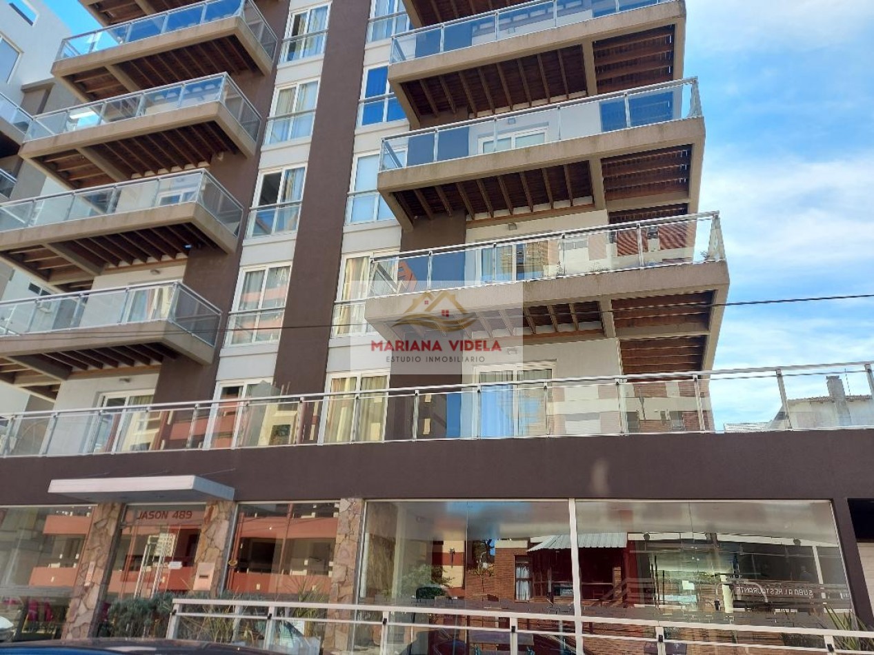 Departamento Monoambiente en alquiler Hasta Noviembre 2025. Pinamar Centro. Cochera y amenities. Mensual.