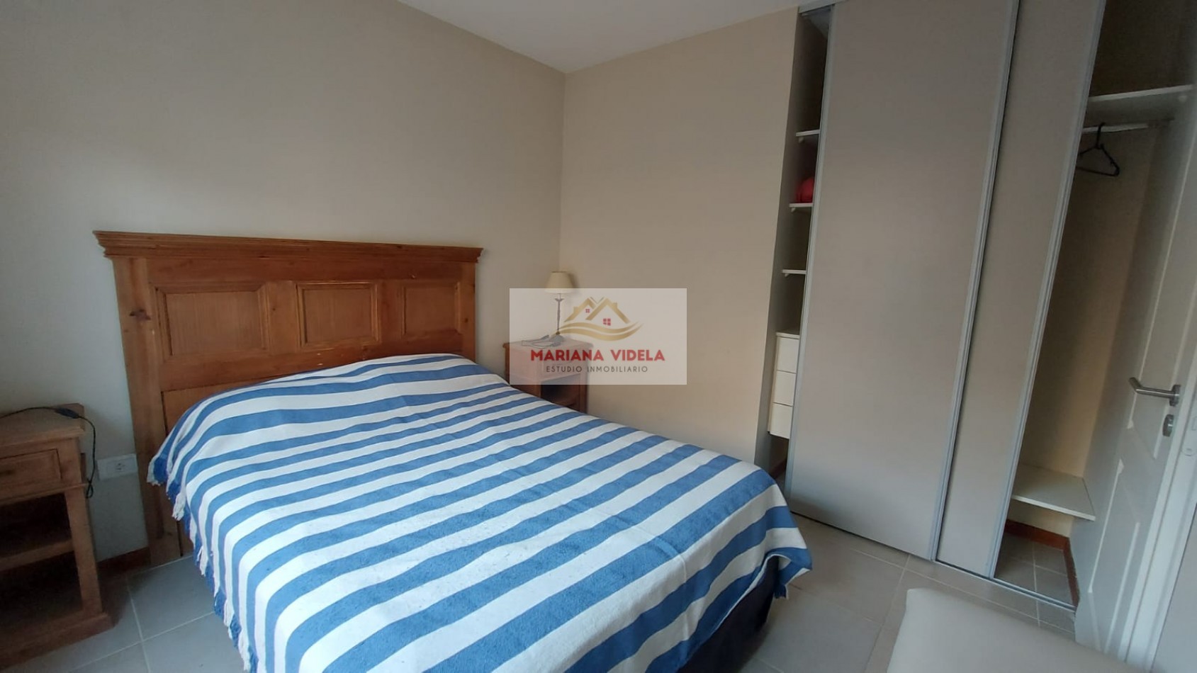 Departamento en alquiler anual. 3 dormitorios. Mar de Ostende. PB 1.