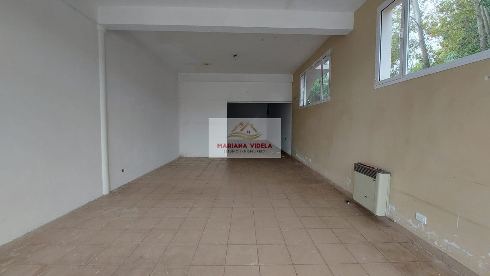 Local comercial en alquiler anual. Valeria del Mar.