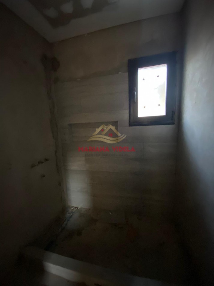 Casa en venta en Barrio Pioneros de Pinamar. Venta de pozo! FINANCIACION!