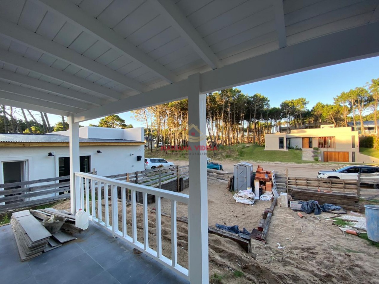 Casa en venta en Barrio Pioneros de Pinamar. Venta de pozo! FINANCIACION!