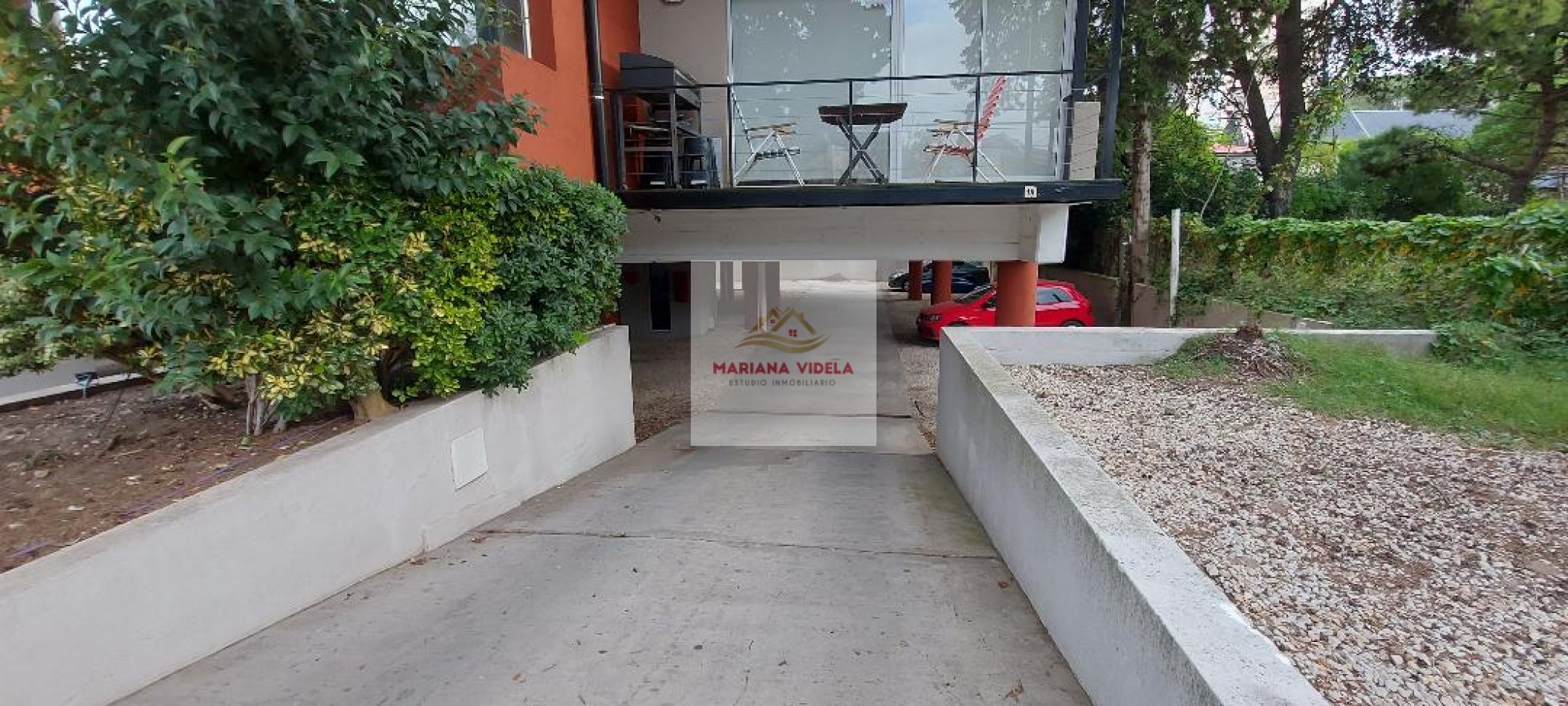 Cochera en alquiler anual en Pinamar (Centro Administrativo).
