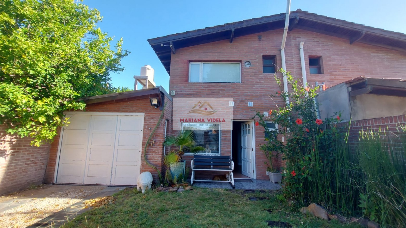 Casa en venta en Ostende, tipo PH. Equipada!