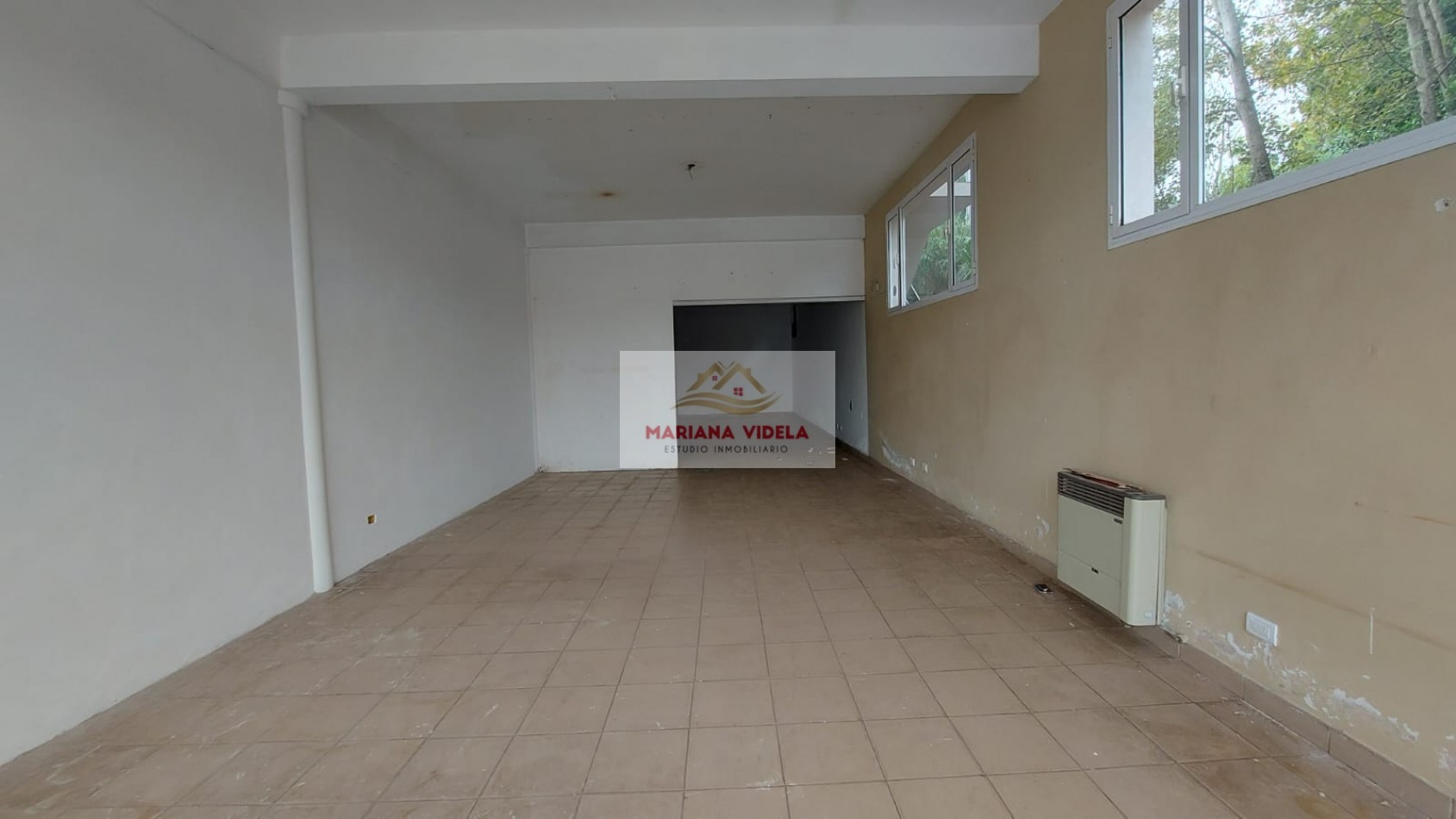 Local comercial en alquiler anual. Valeria del Mar.