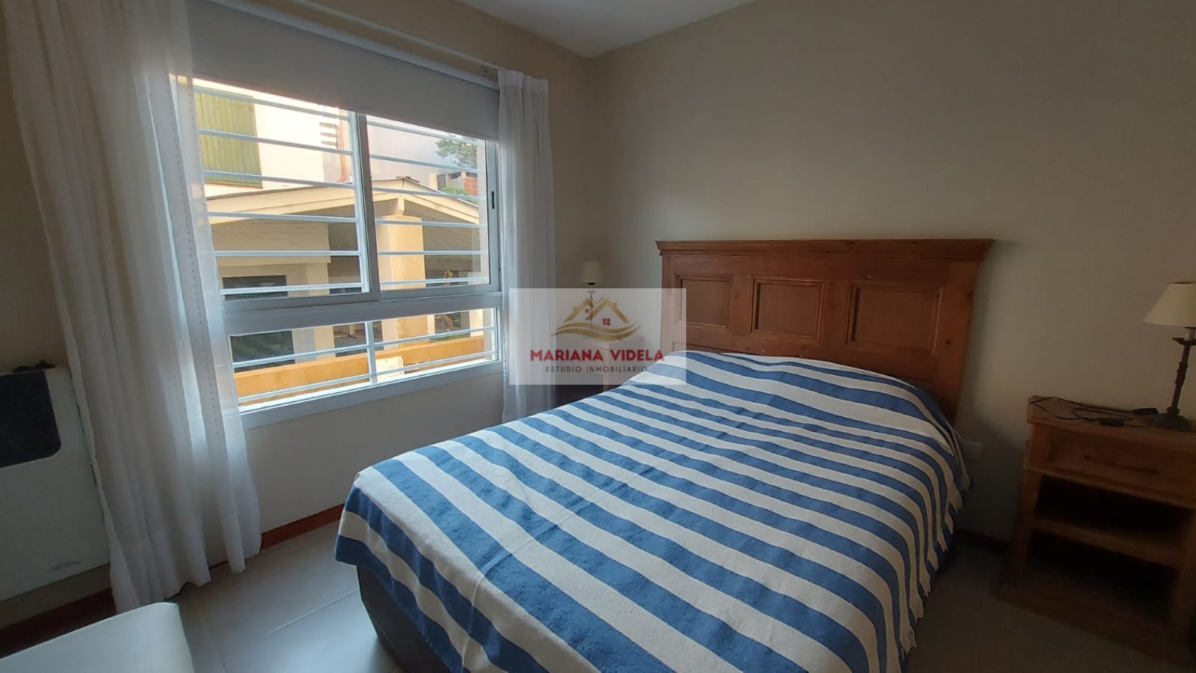 Departamento en alquiler anual. 3 dormitorios. Mar de Ostende. PB 1.