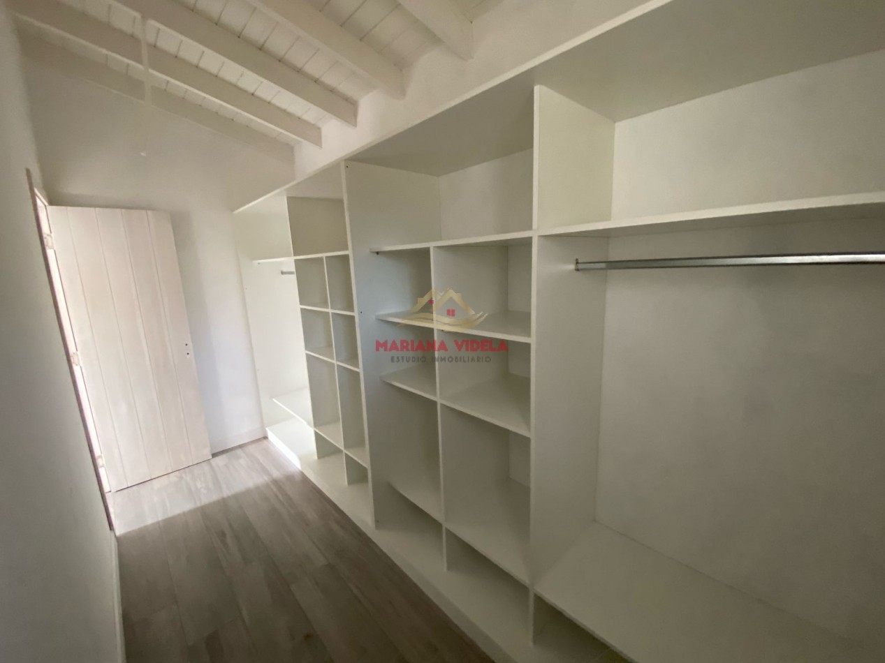 Casa en venta en Barrio Pioneros de Pinamar. Venta de pozo! FINANCIACION!