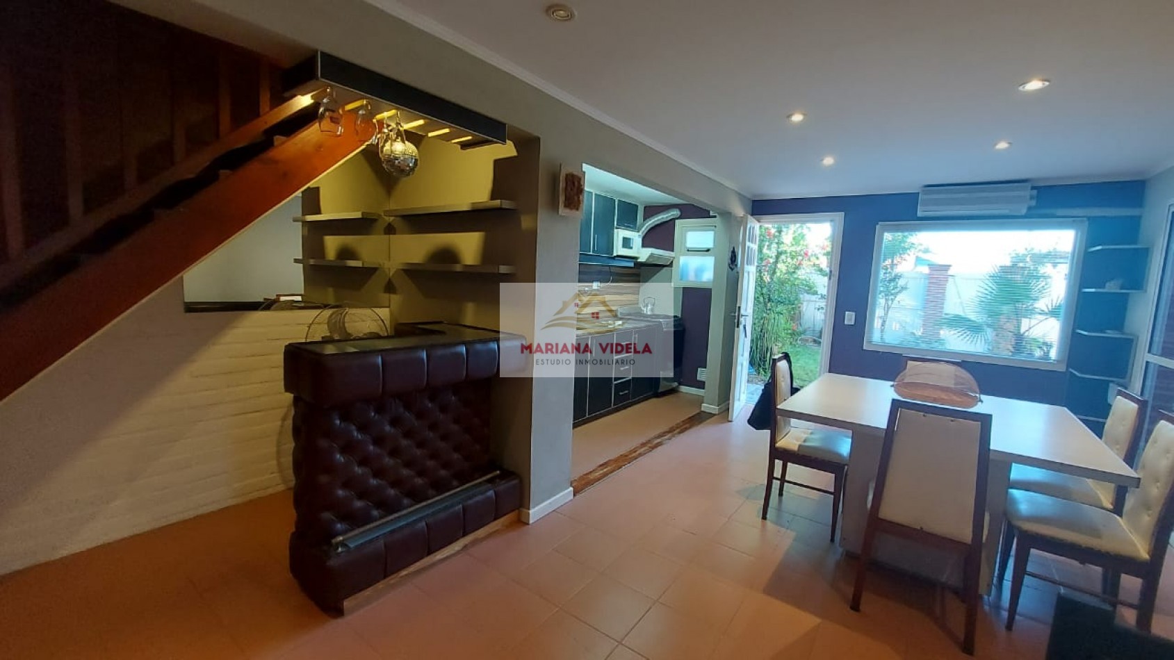 Casa en venta en Ostende, tipo PH. Equipada!