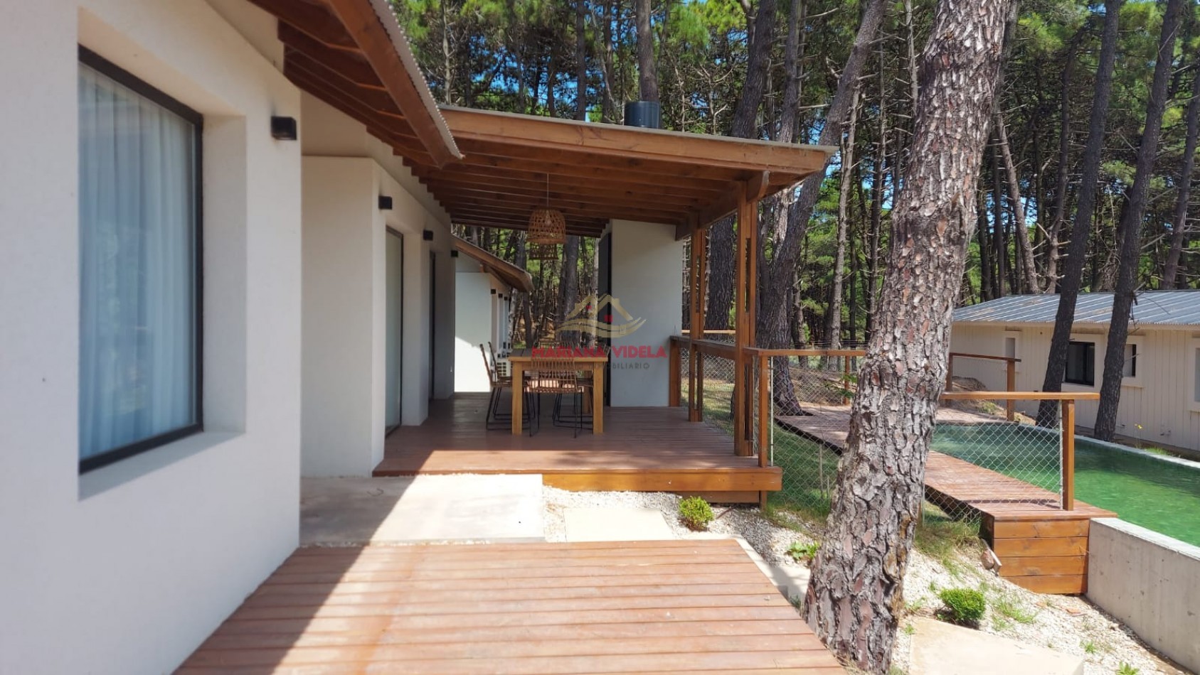 Casa en venta en Pinamar "LA CABAÑA FAMILIAR". Barrio Pioneros.
